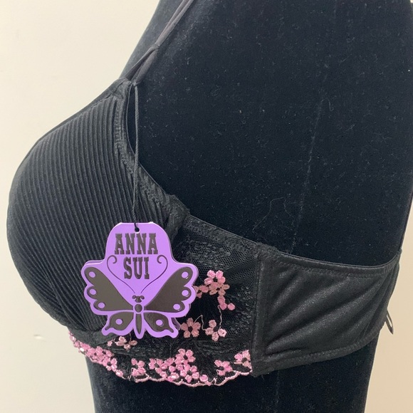 Victoria’s Secret x Anna Sui embellished bra! NWT - Picture 3 of 5